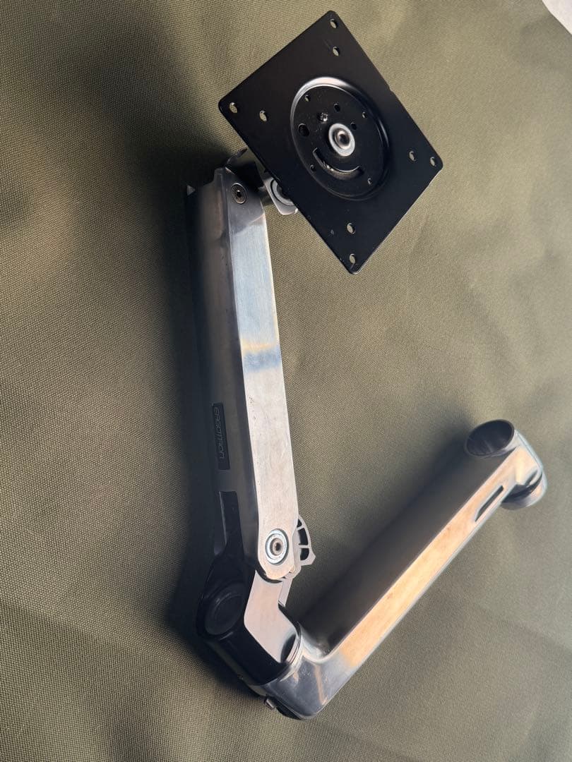 エルゴトロン LX デスク デュアル モニターアーム