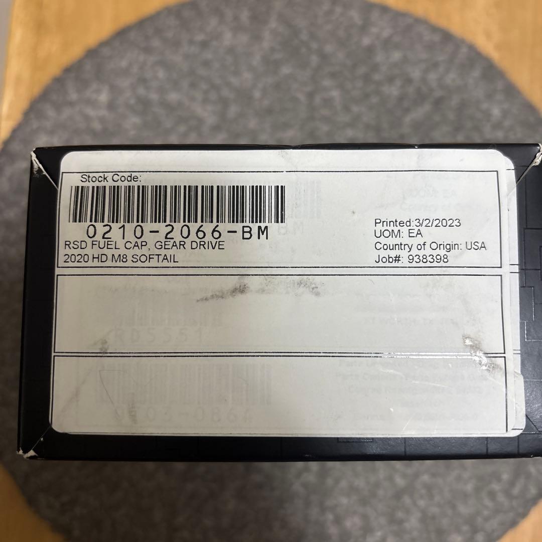 ハーレー用タンクキャップ　RSDローライズサンズデザイン