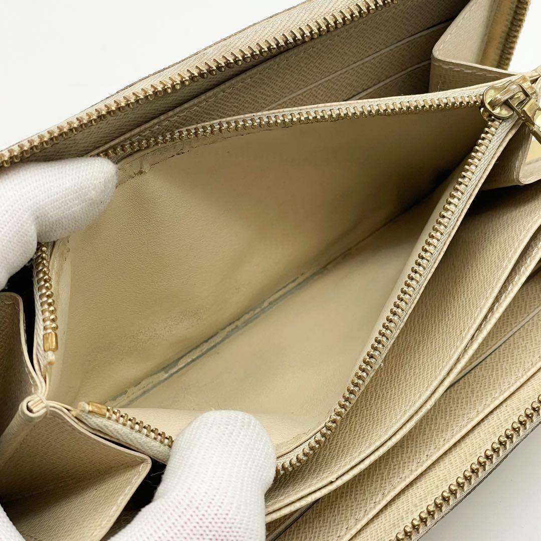 ルイヴィトン ジッピーウォレット ダミエ アズール ラウンド 長財布 ホワイト