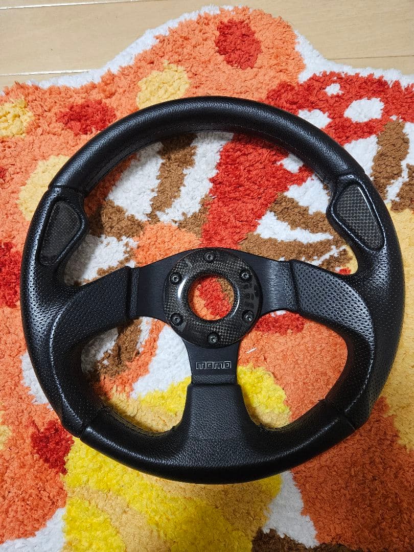 さくら【美品】MOMO スポーツステアリング JET 320mm