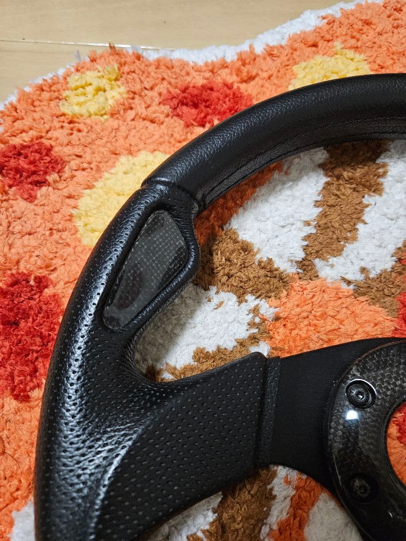 さくら【美品】MOMO スポーツステアリング JET 320mm