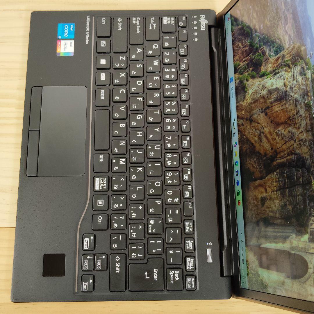 日本製 Fujitsu U9313 爆速 第13世代i5搭載 爆速 512GB