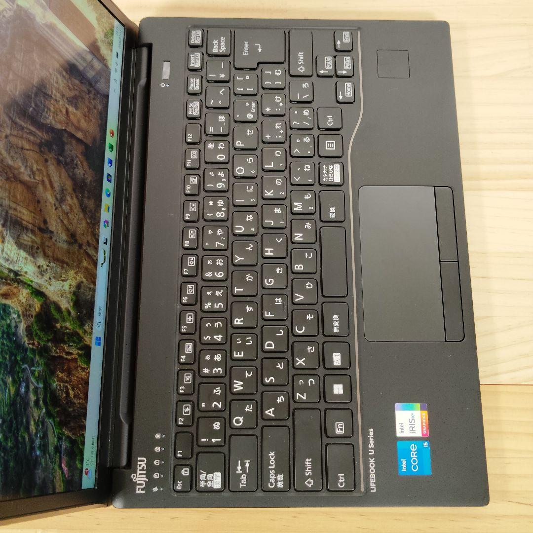 日本製 Fujitsu U9313 爆速 第13世代i5搭載 爆速 512GB