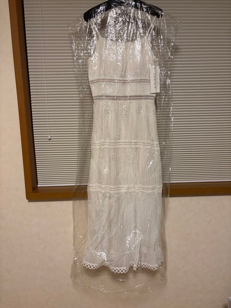 Estella.k エンブロイダリープリーツドレス新品