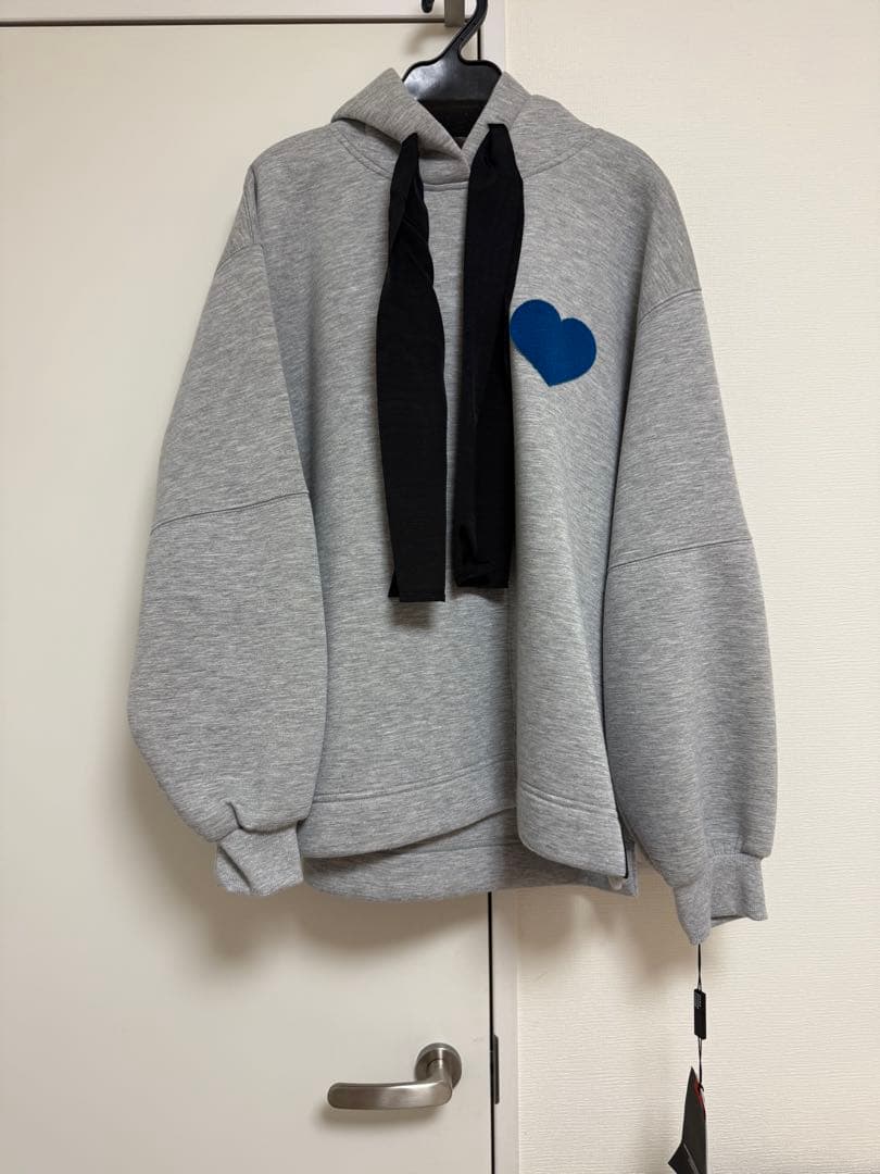【新品未使用タグ付】ダブルスタンダード♡ハートワッペンパーカー