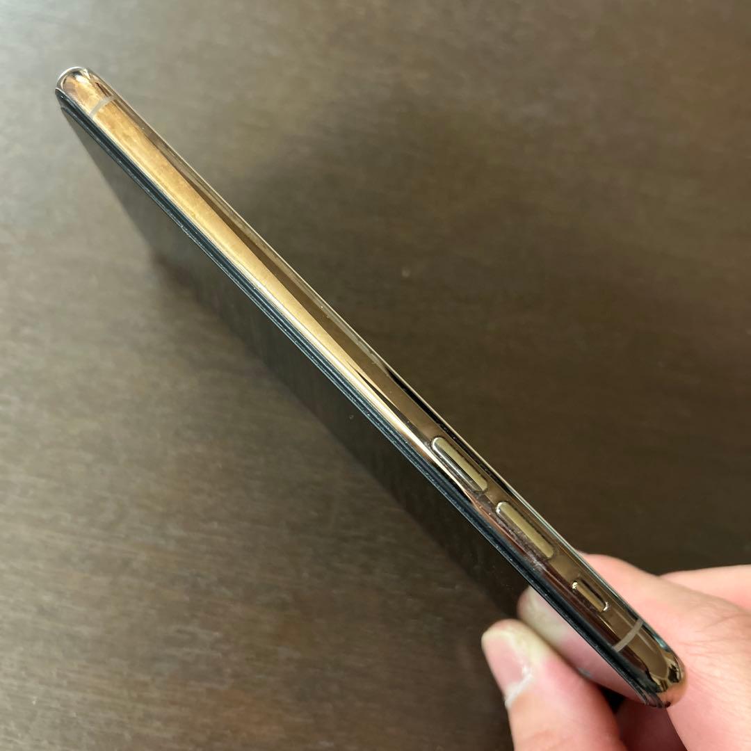 Apple iPhone Xs ゴールド 本体64GB