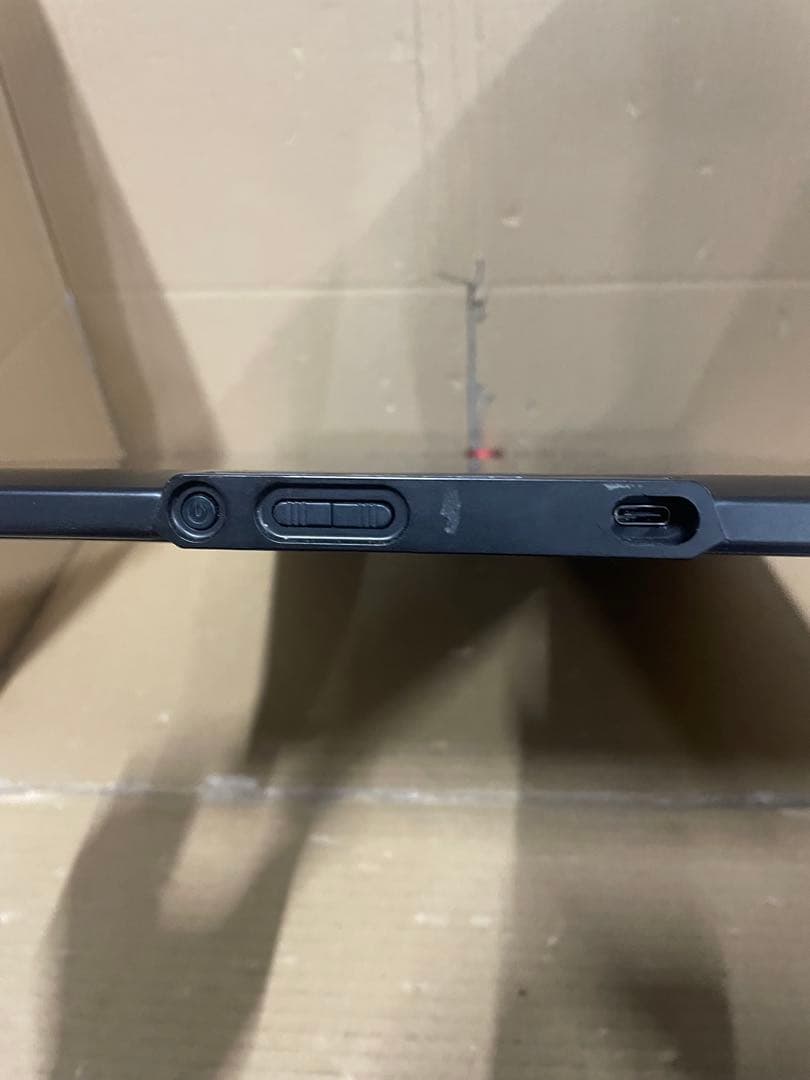 液晶タブレット　Artist 15.6 Pro