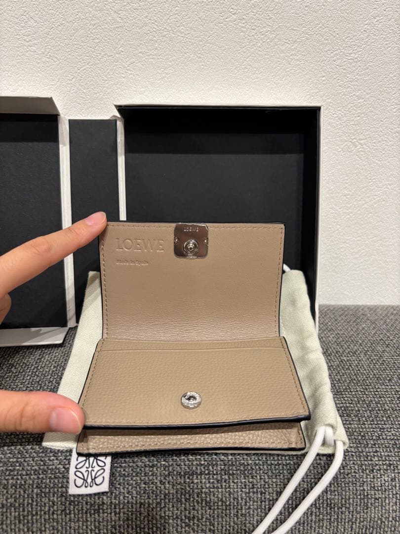 LOEWE 名刺ケース