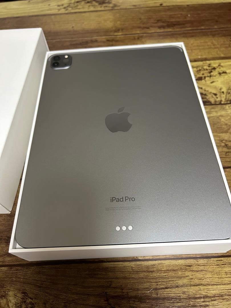 11インチiPad Pro256GB -スペースグレイ（第4世代）[整備済製品]