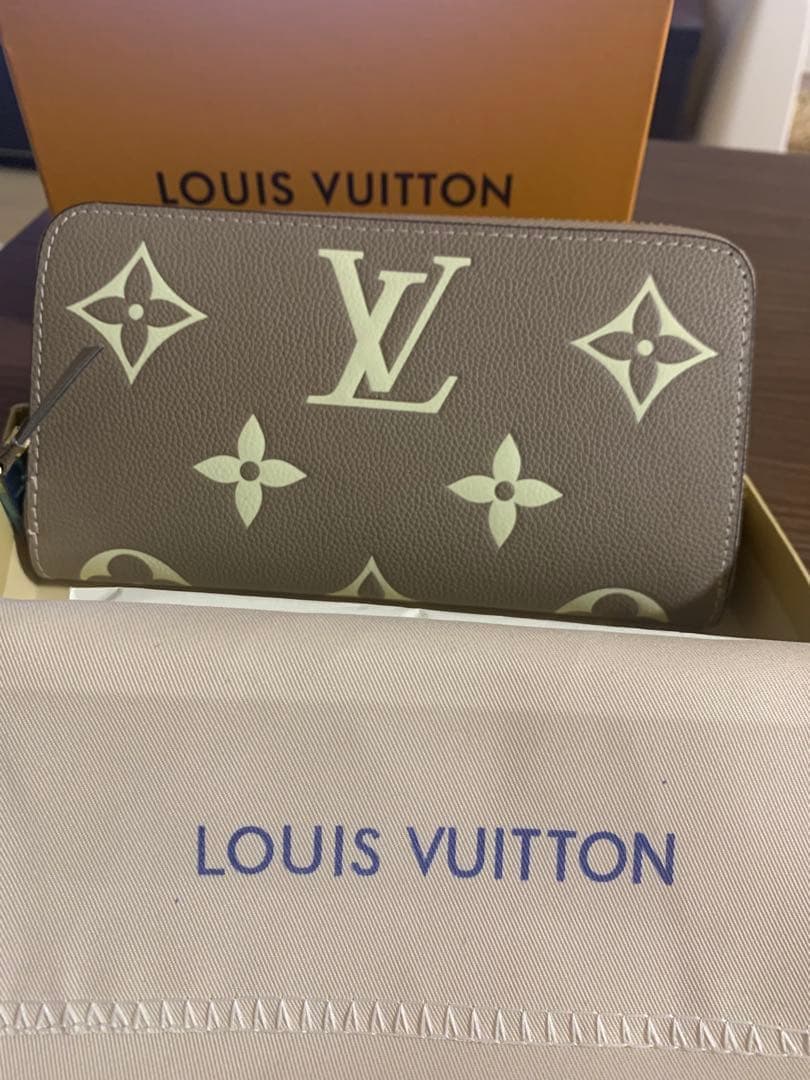 LOUIS VUITTON グレー モノグラム 長財布