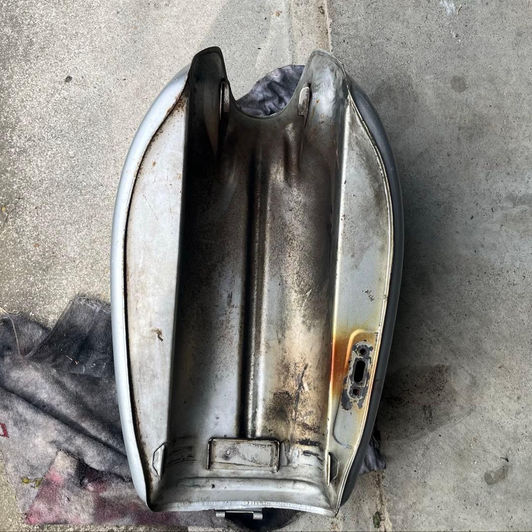 GT380 B4 純正タンク　レストアベース　外装 サンパチ　gs550