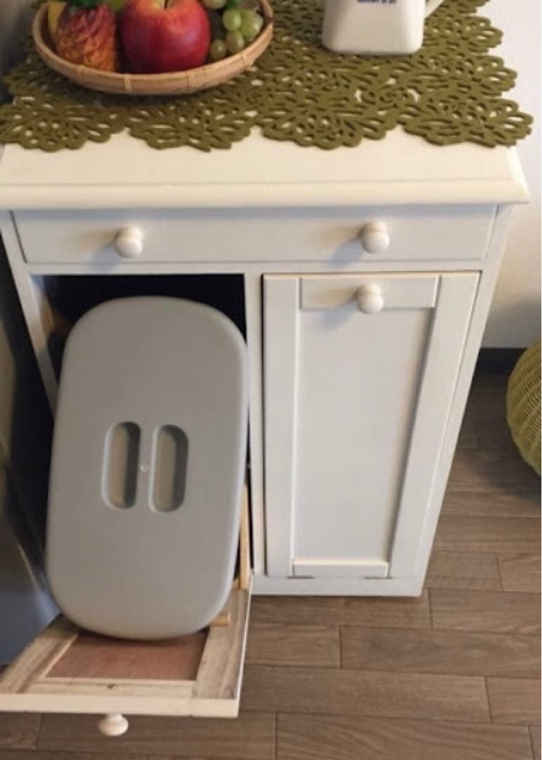 未使用展示品☆送料込☆カントリー調家具⭐️オシャレなゴミ箱☆