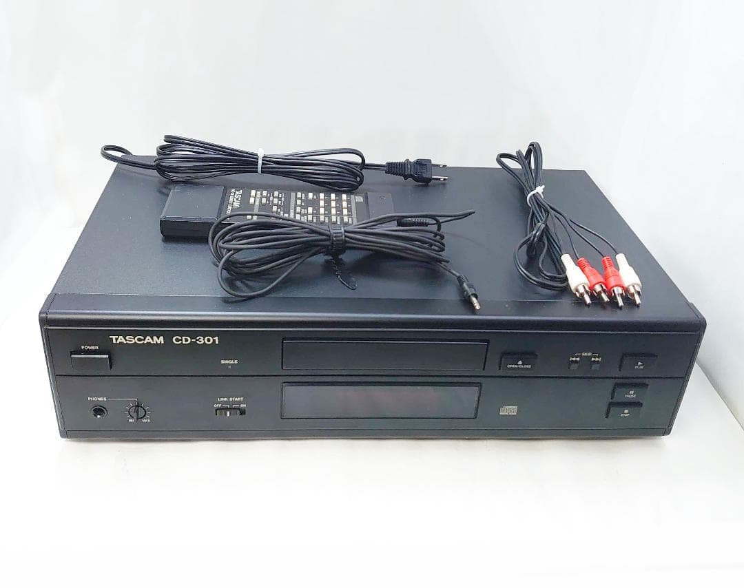 【完動｜良品】 TASCAM CD-301｜CDプレーヤー｜有線リモコン付属
