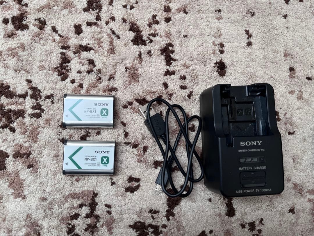 SONY RX100M7コンデジ ケース付き