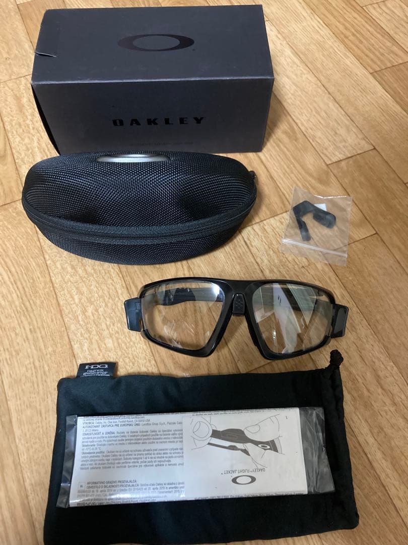 OAKLEYオークリー フィールドジャケット