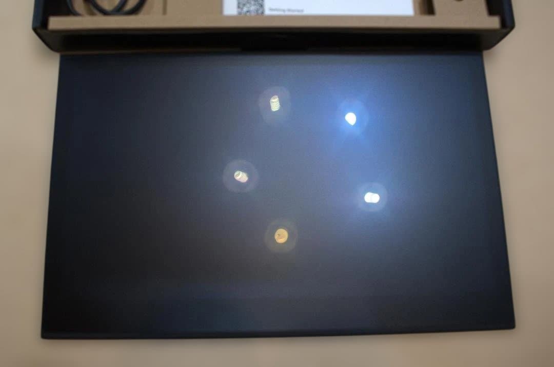 未使用　Wacom Movink 13