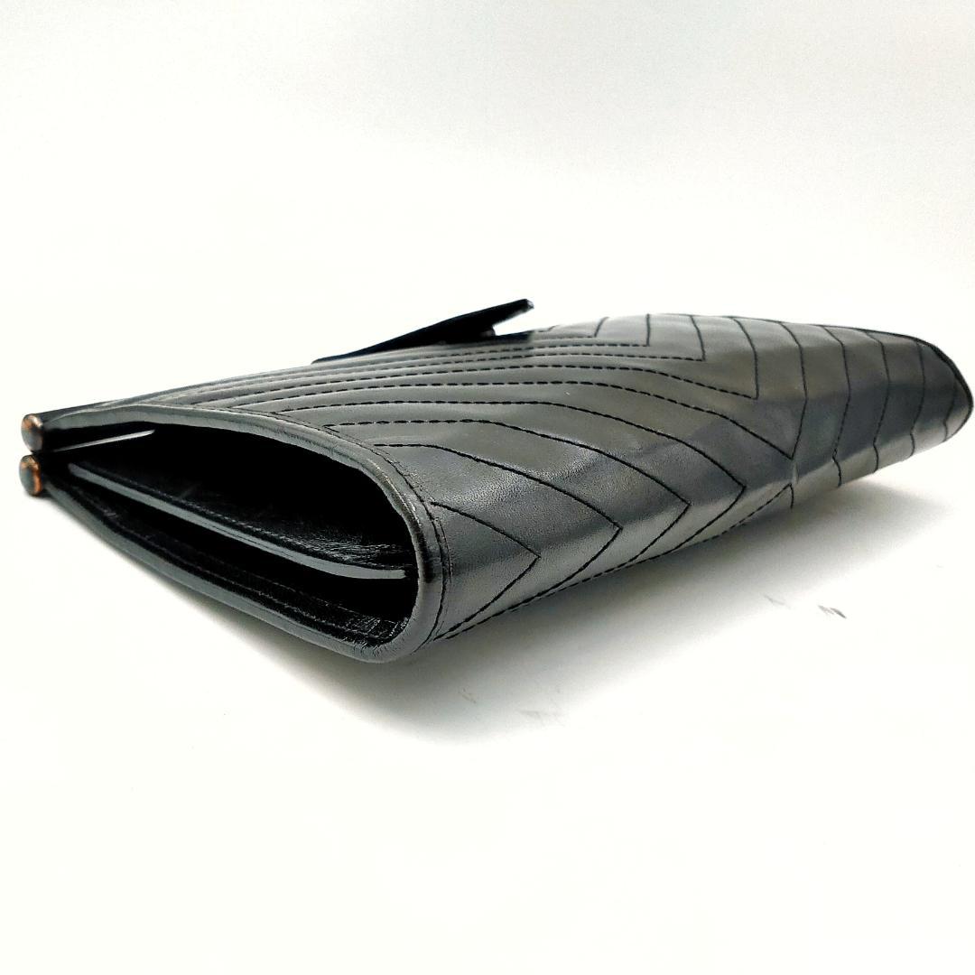 サンローラン　Vステッチ 黒 カサンドラ クラッチバッグ