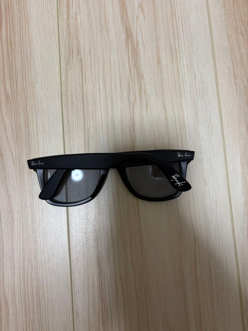 RAY-BAN x TAKUYA KIMURA」のコラボレーション　サングラス