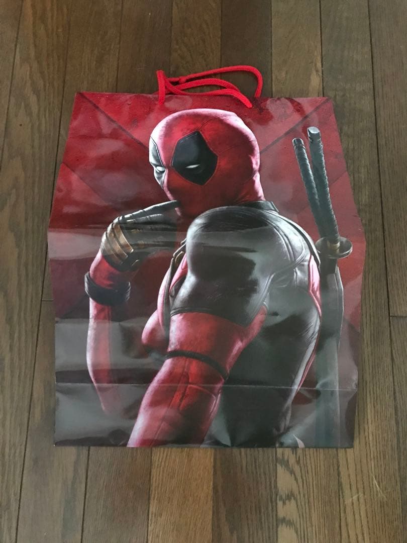 ホットトイズ 1/6スケールフィギュア デッドプール［ボーナスアクセサリー付き］