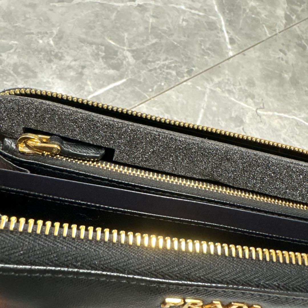 プラダ　長財布　サフィアーノ　黒