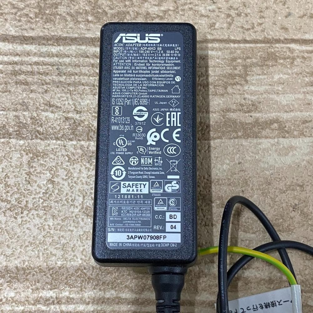 【美品】⭐️ASUS 24インチ ゲーミングモニター VG245HE-J PC