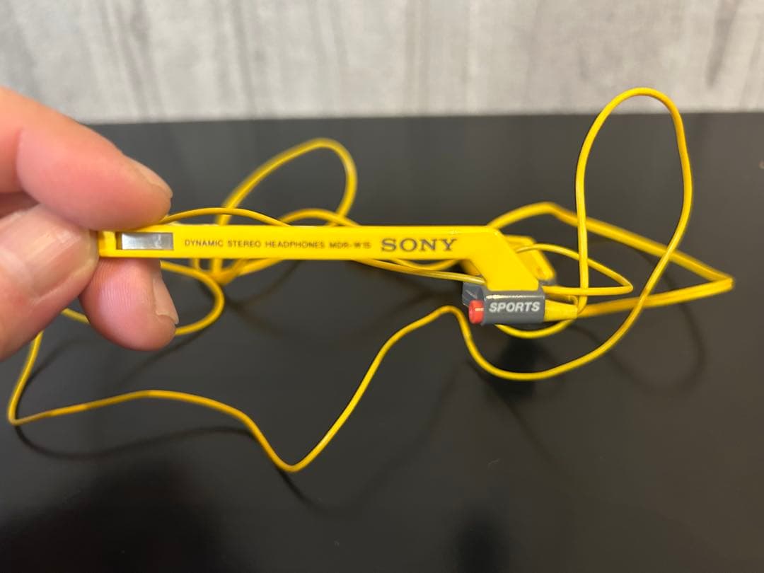 sonysports イヤホン 可動品　希少