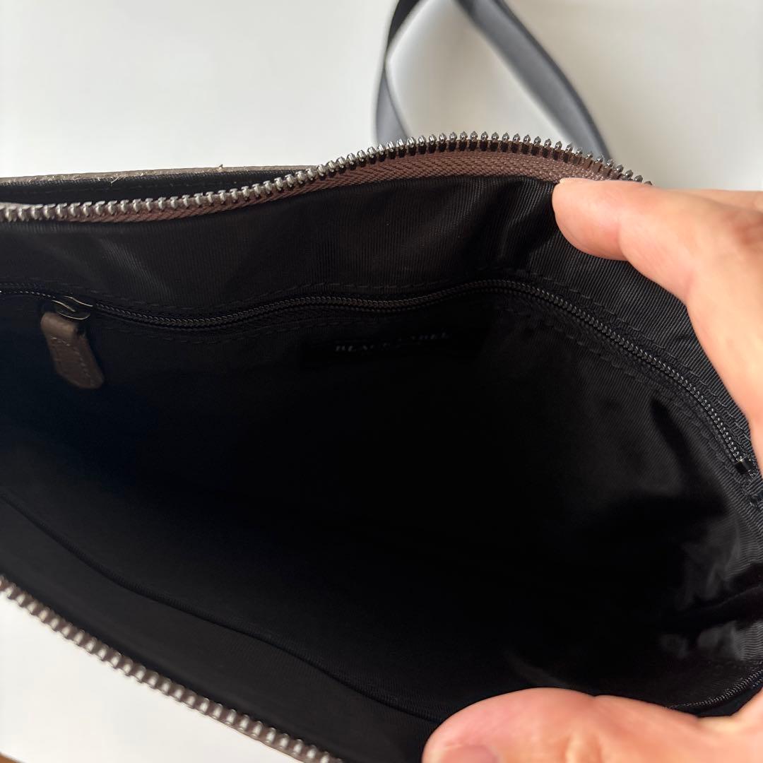 ブラックレーベルクレストブリッジ　エンボスシュリンクレザーサコッシュ