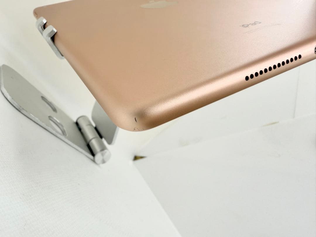 Ipad第8世代 128GB Wi-Fiモデル4Q1GJ