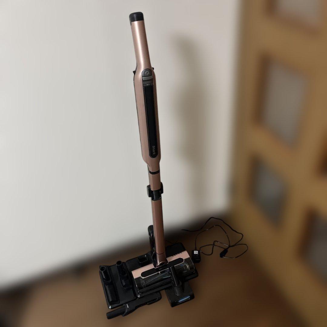 SharkNinja コードレススティッククリーナー CS501JRG