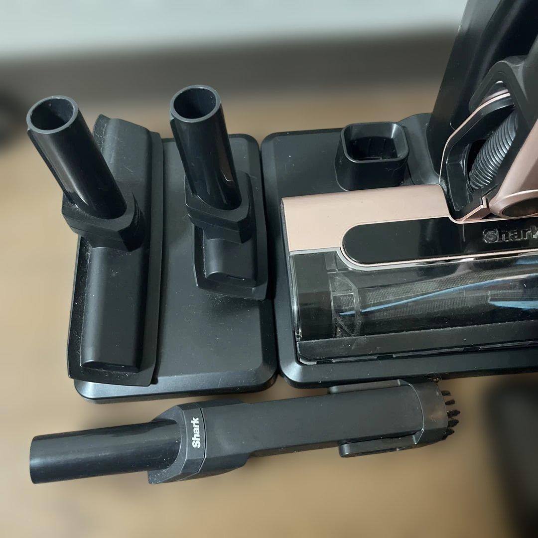 SharkNinja コードレススティッククリーナー CS501JRG