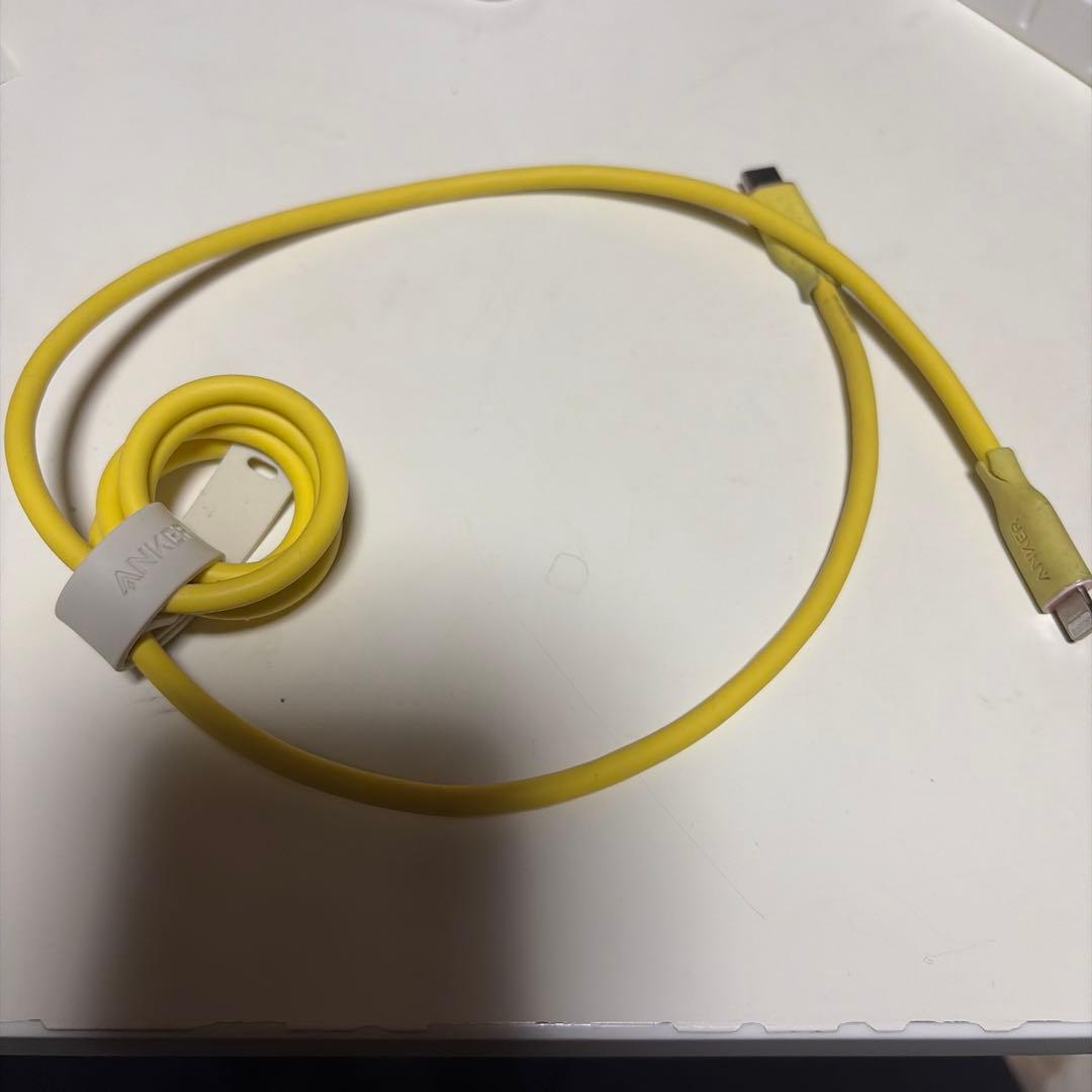 iPhone14 イエロー