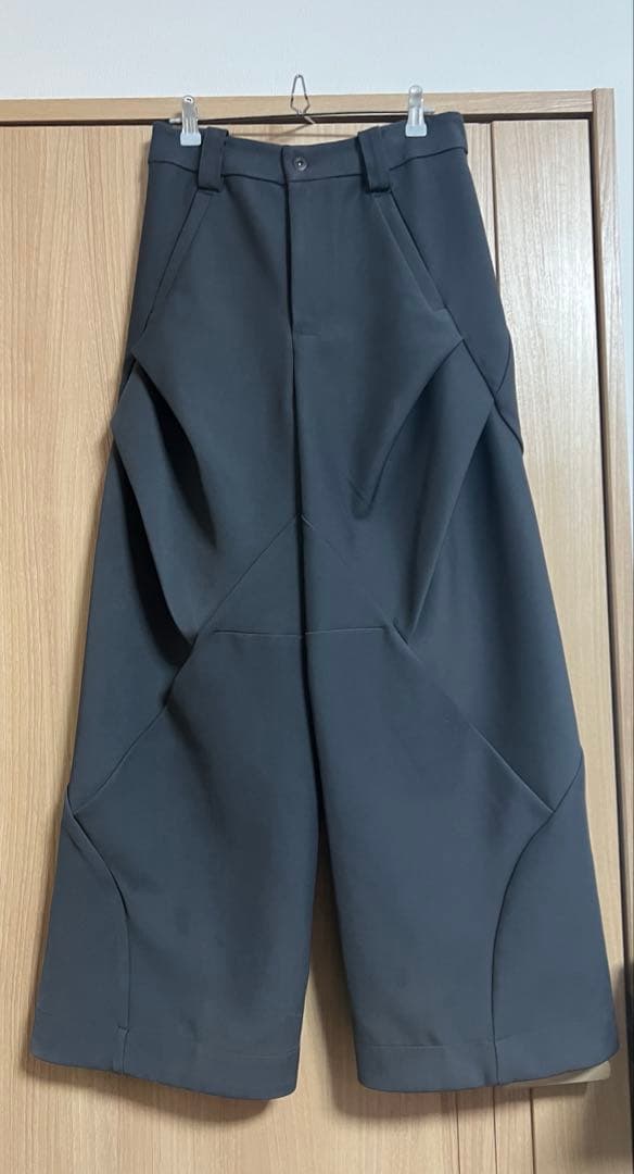 BAOVICTO 変形スラックス