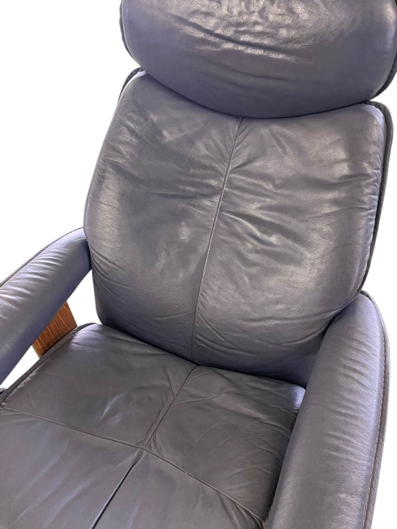 jy　エコーネスEKORNESリクライニングチェアとオットマン