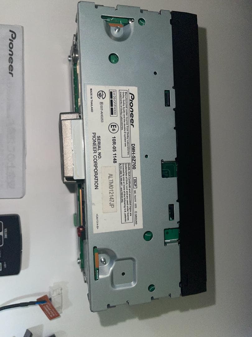 Pioneer DMH-SZ700 6.8インチ