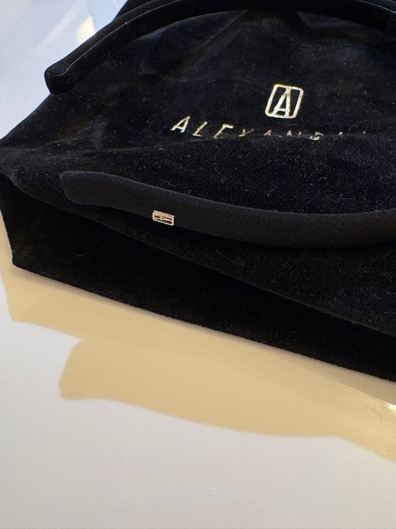 ALEXANDRE DE PARIS カチューシャ 黒サテン0.6cm