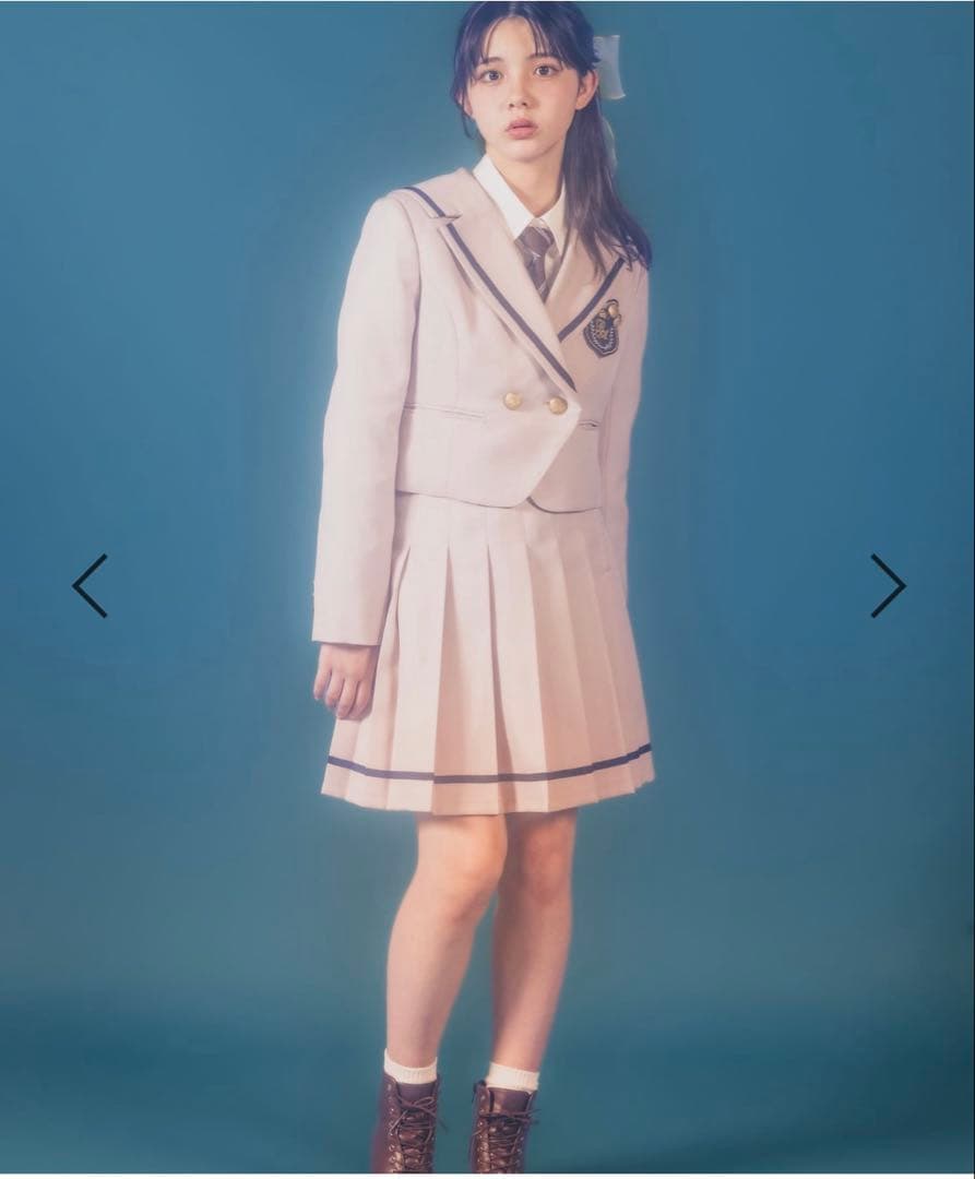 repipiarmario 卒服　Lサイズ （160）