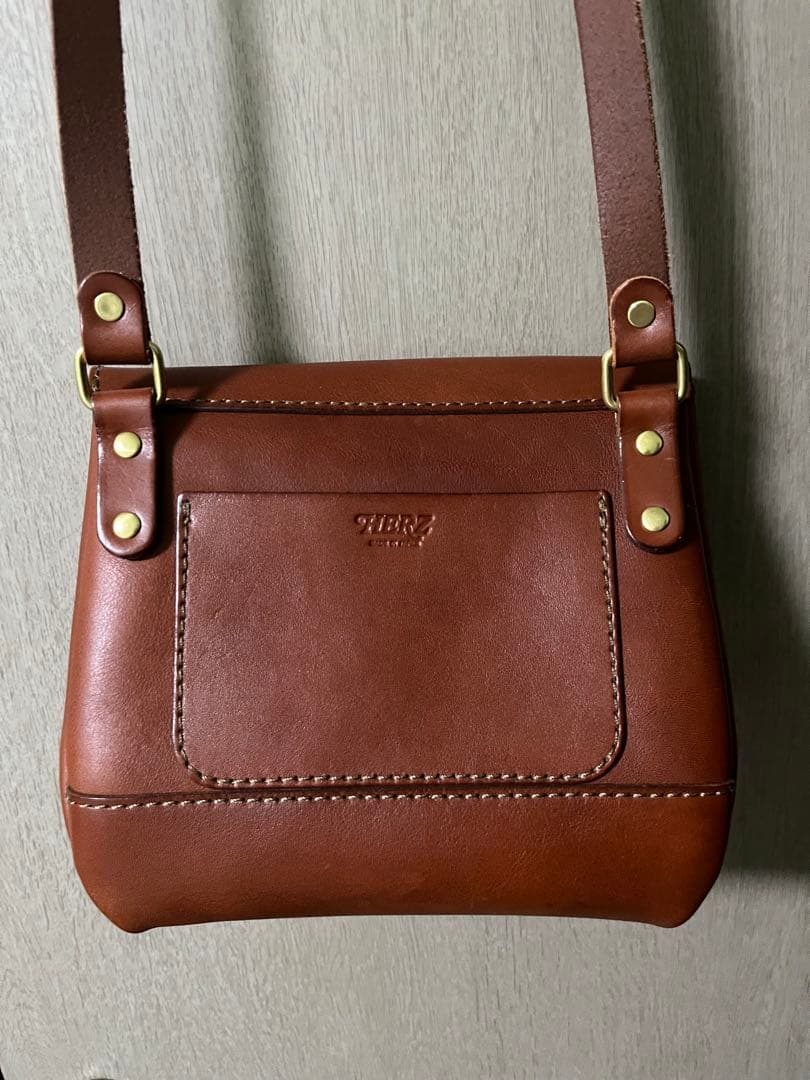 【最終価格】【極美品】HERZ ヘルツ サンプルルー厶 ショルダーバッグ