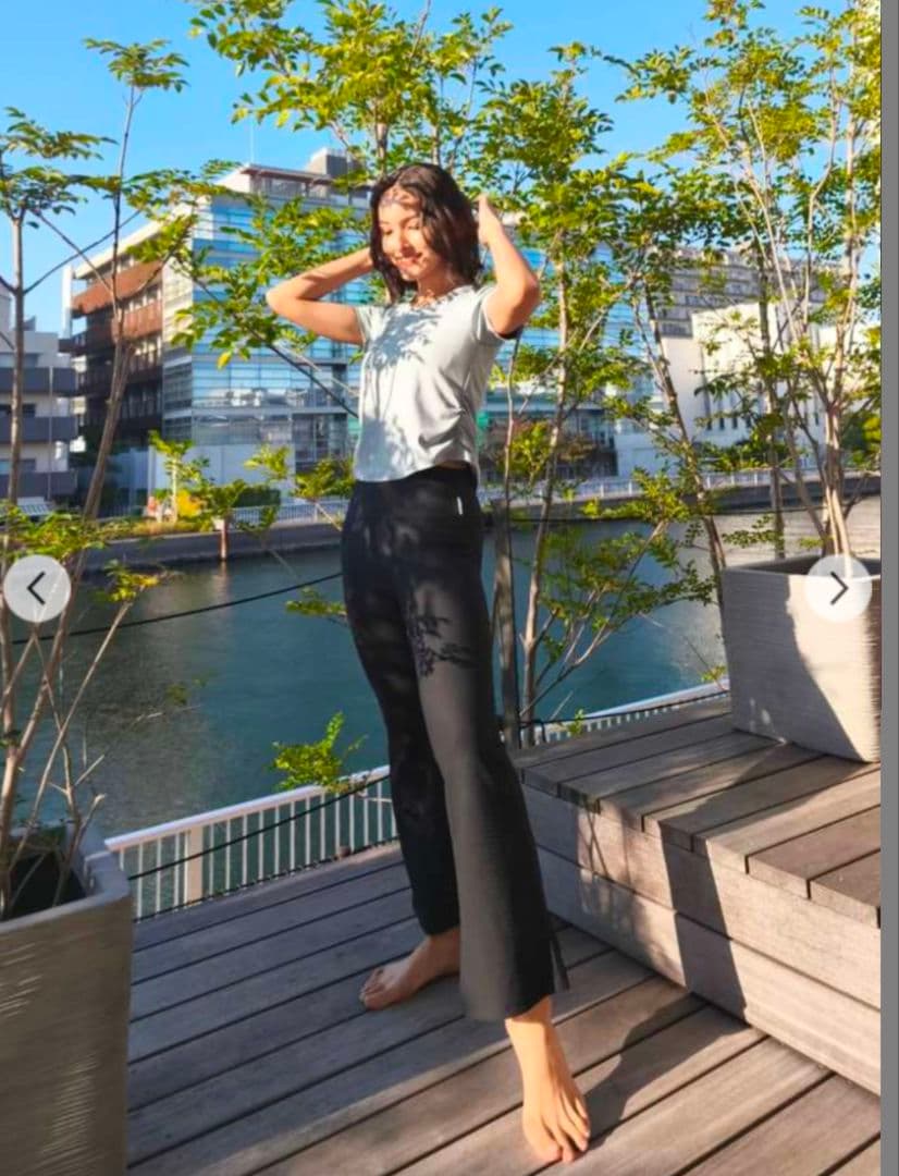 【SUKALA】フレアリブパンツ　ブラックM 新品未開封