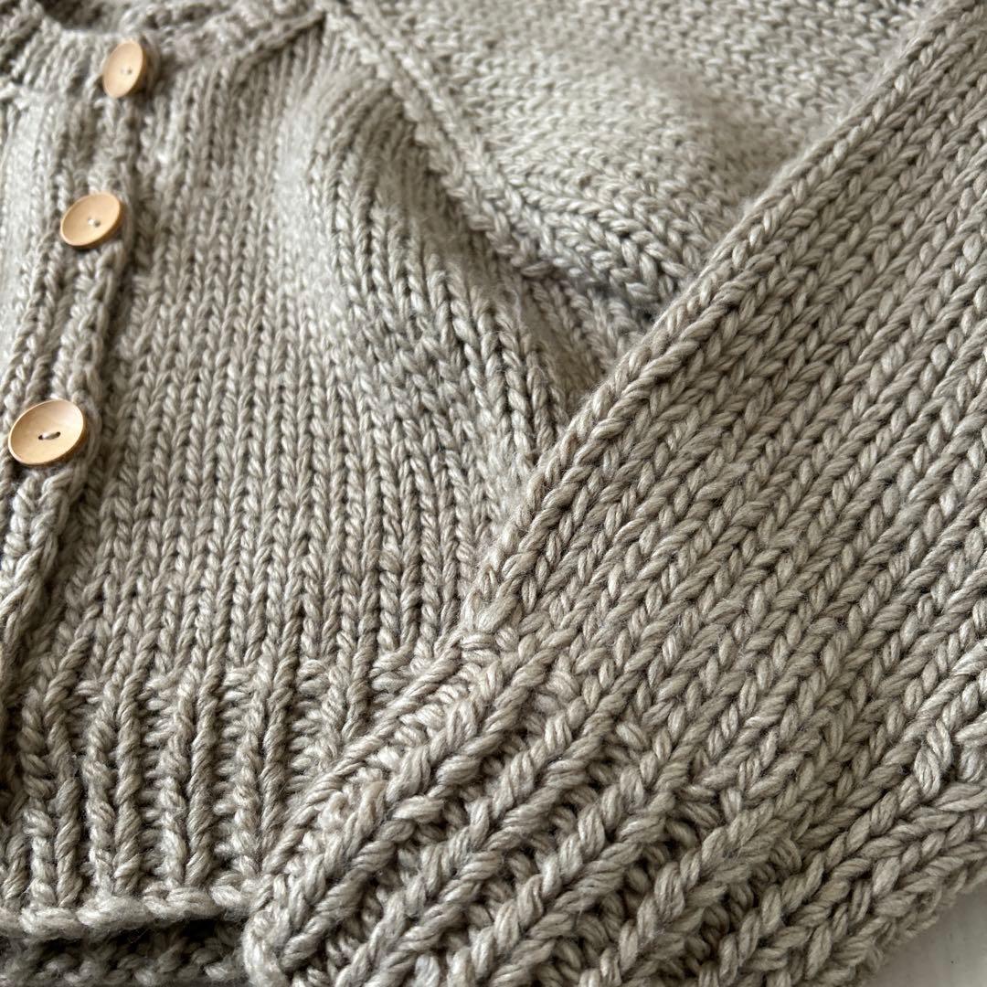 isook ハンドニットカーディガン