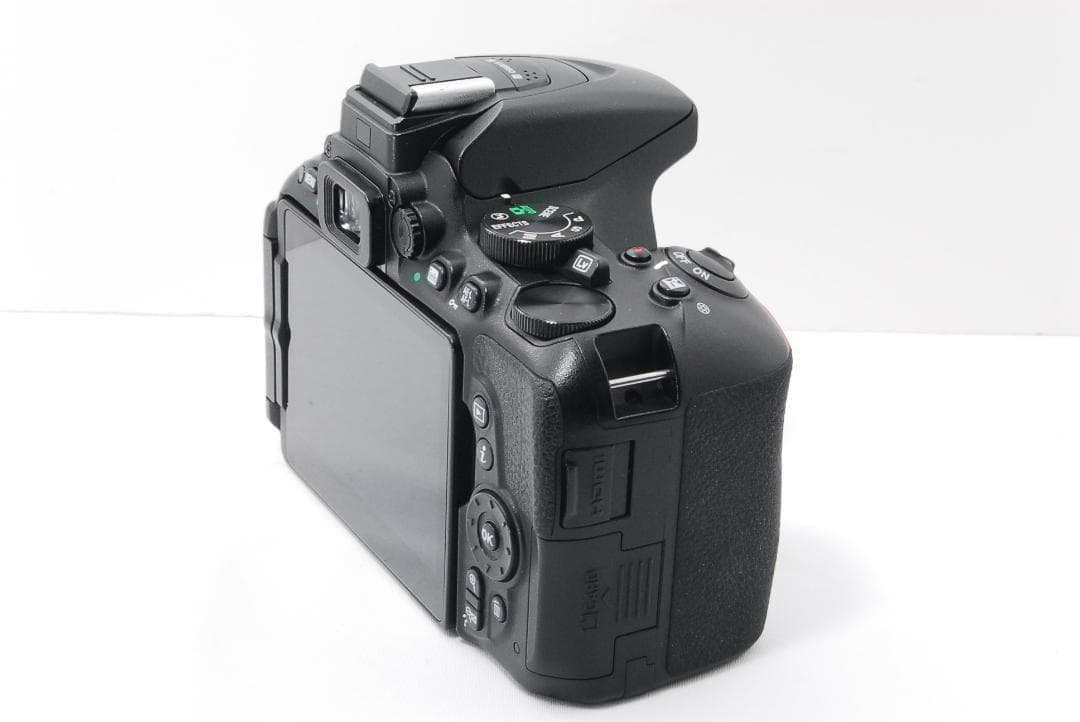 Nikon D5500 Wi-Fi機能搭載でスマホに転送♪ ニコン