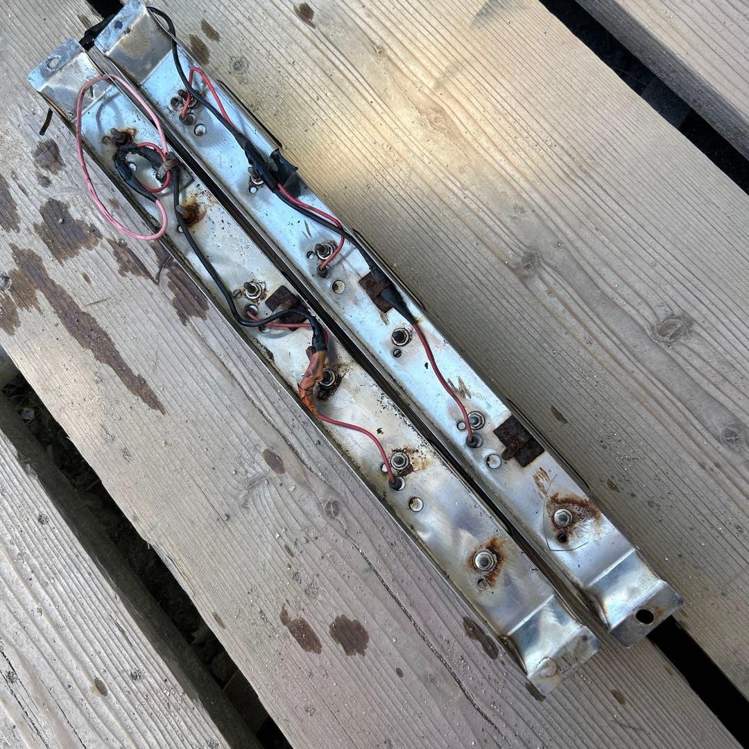 車幅灯　デコトラ　2個セット　黄色ガラス付き　LED球付き