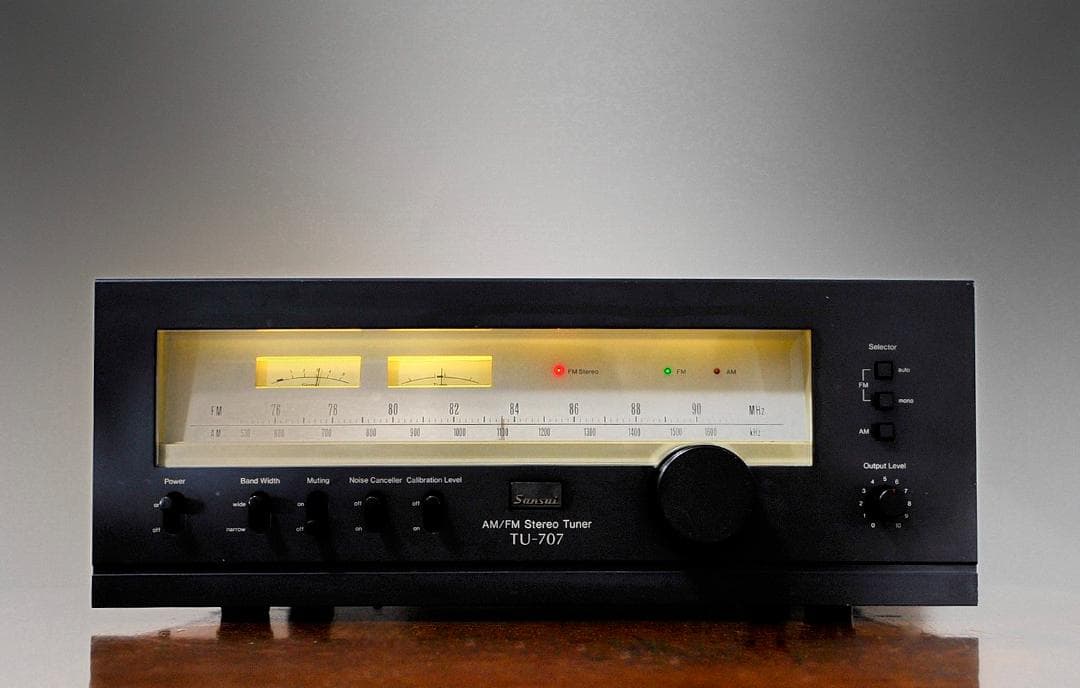 【来る4月計画の福岡分移転のため処分価格】　SANSUI TU-707　♪