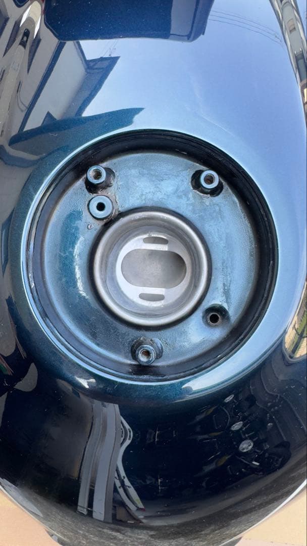 M*a様 Z900RS フューエルタンク 中古品