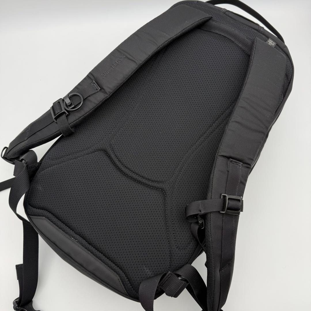 ARC’TERYX アークテリクス マンティス26 黒 廃盤 ブラック