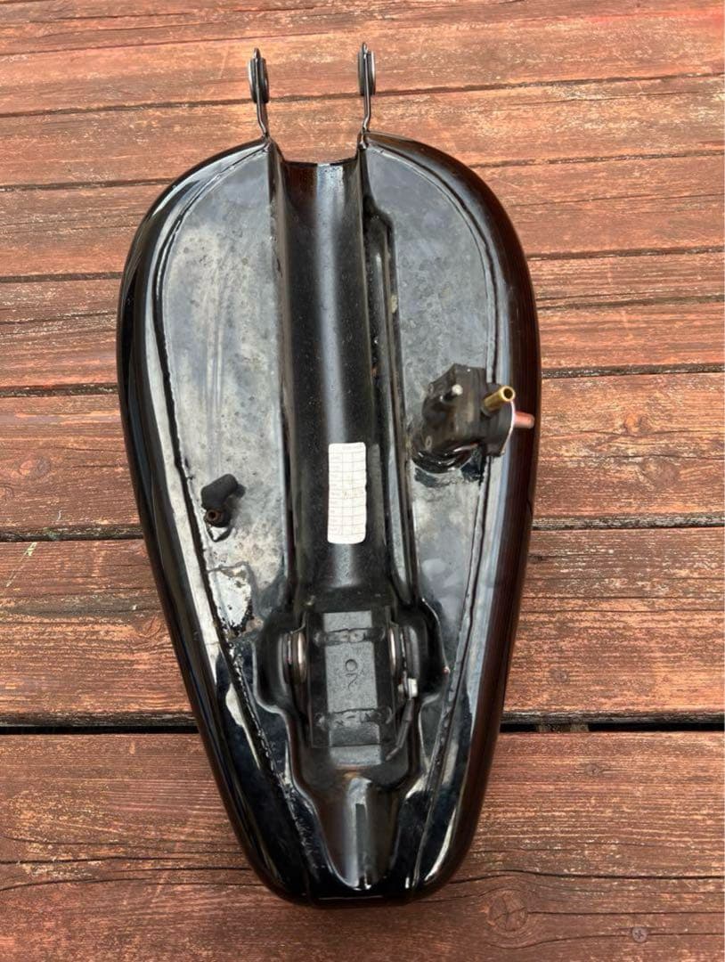 Harley Davidson スポーツスター タンク ブラック　スポタン