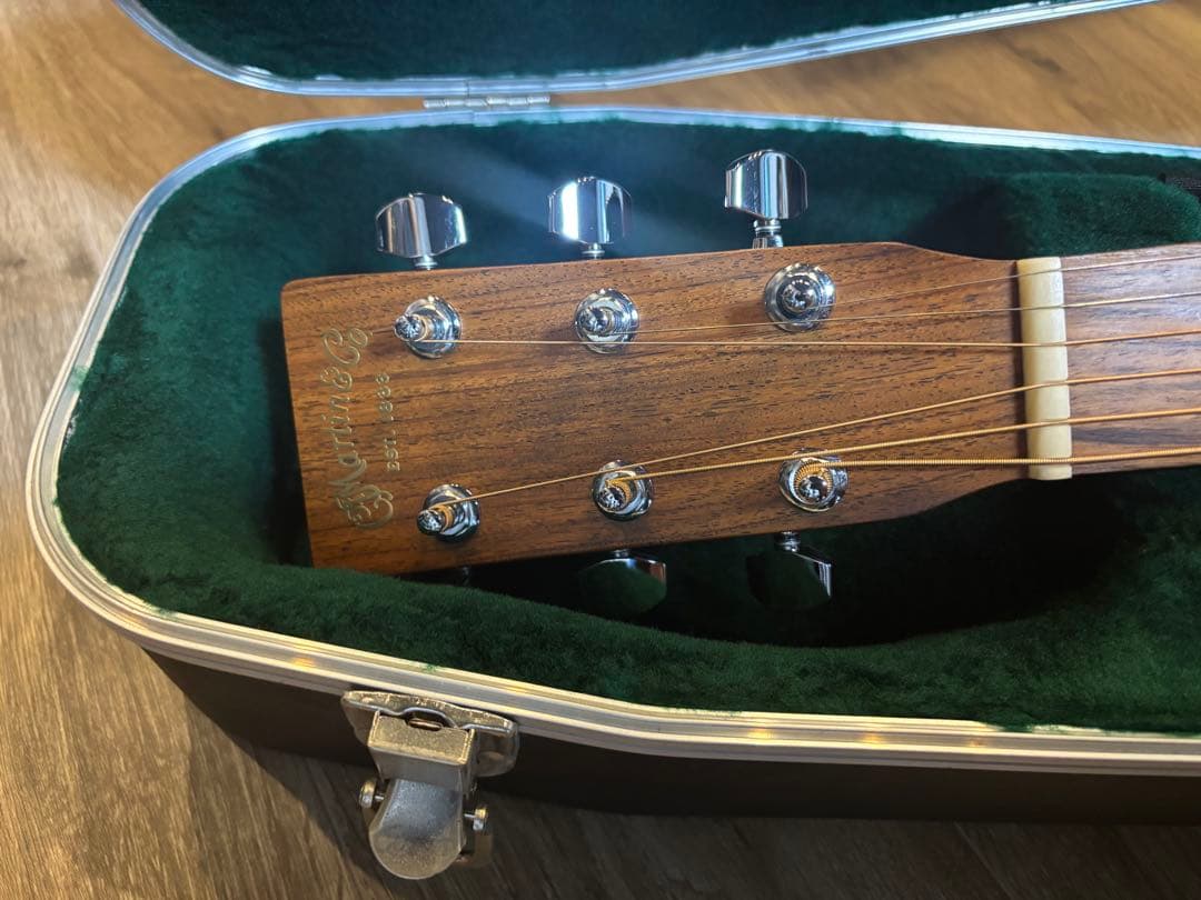 Martin D-18【専用の為即決不可】