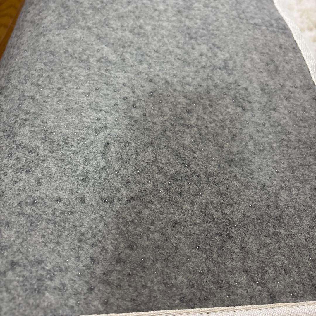 ホワイト フェイクファー ウサギラグ140✖️200