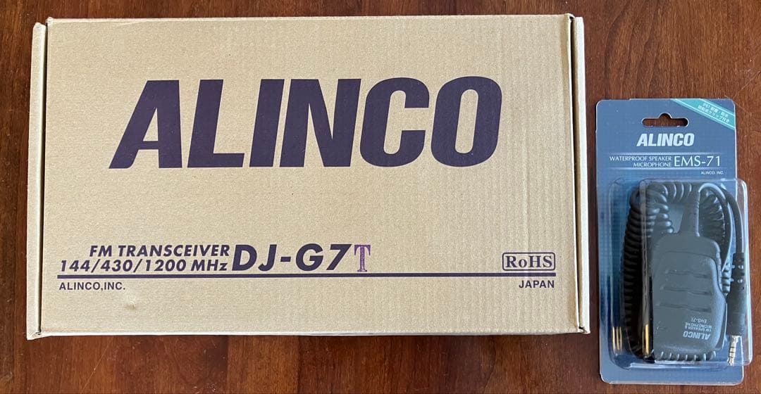 ALINCO DJ-G7T（米国仕様、国内使用不可）+純正防水スピーカマイク付