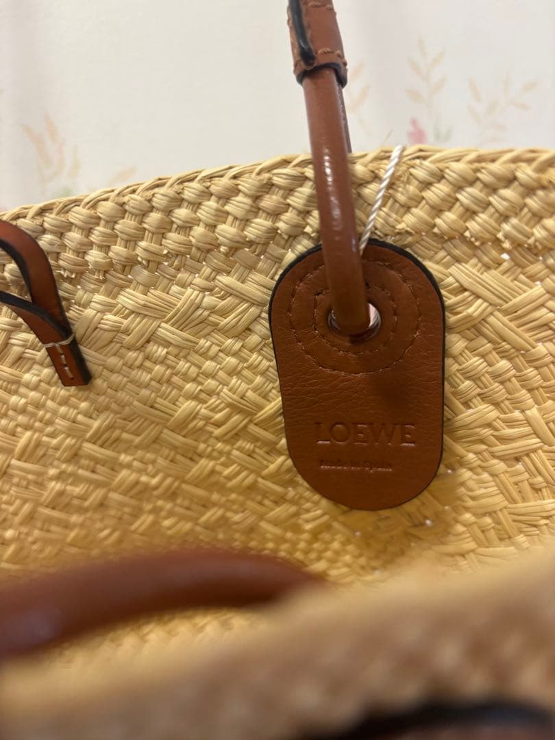 御専用♡美品⭐︎LOEWE ロエべ　アナグラム バスケット ミニ　かご