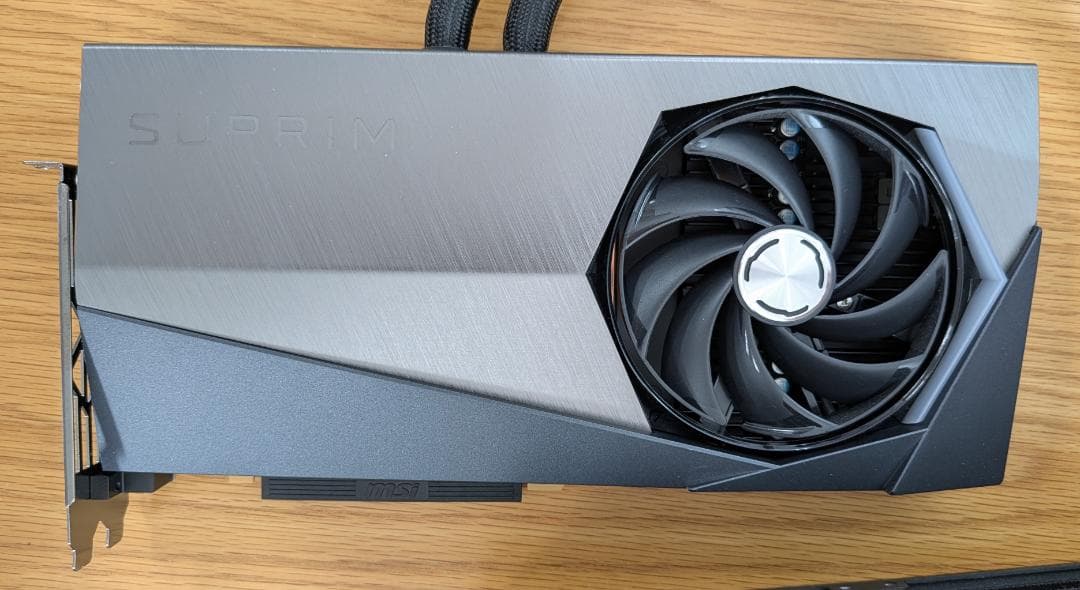 送料無料MSI GeForce RTX 4090 SUPRIM LIQUID X